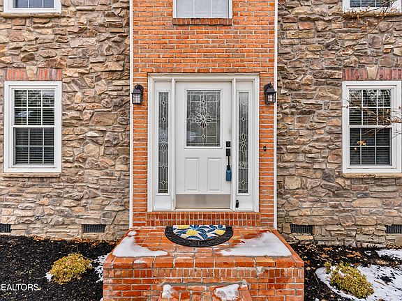 5th image of 1720 Wynrush Cir