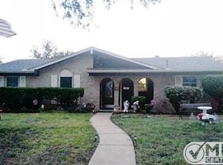 2029 Victoria Dr, Garland, TX 75040