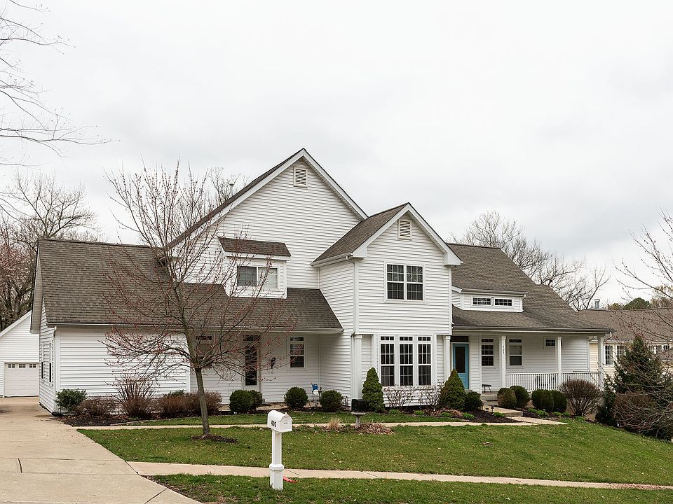 1st image of 403 Symphony Hill Ct