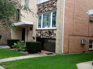 6237 W 63rd St APT 2, Chicago, IL 60638