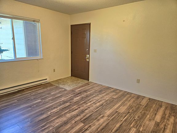 5th image of 1706 1st Ave W APT A