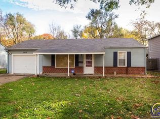 2616 SW Morningside Rd, Topeka, KS 66614
