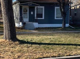 259 N Main St, Chadron, NE 69337
