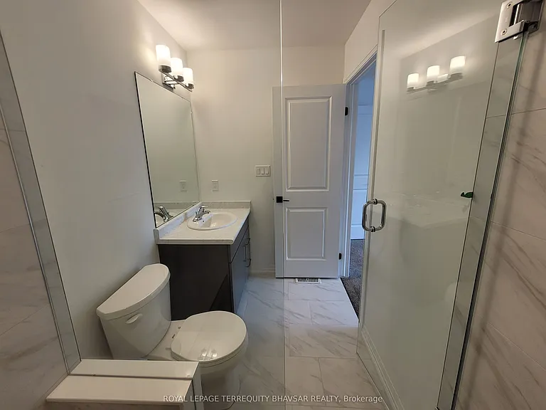 4552 Portage Rd #8 — Photo 25
