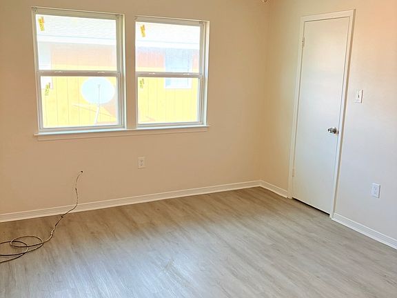 2nd image of 438 NW 3rd St APT B