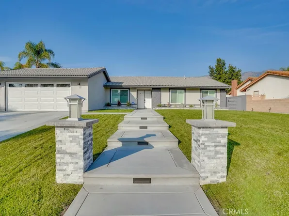2007 E Redwood Dr, Glendora, CA 91741