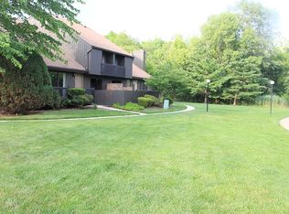 260 Westgate Dr, Edison, NJ