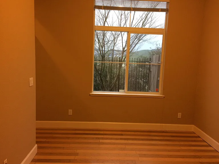 7208 Queen Isabella Ct — Photo 22