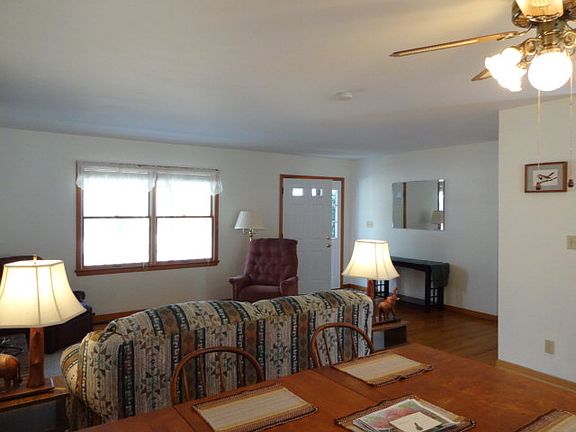 5th image of 154 Florida Dr
