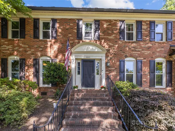 6641 Alexander Hall Dr, Charlotte, NC 28270