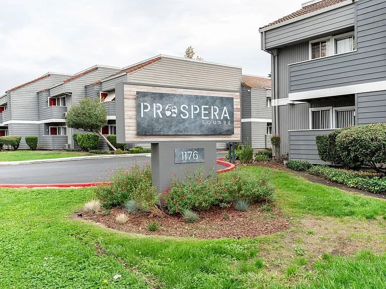 Prospera Square — Photo 65