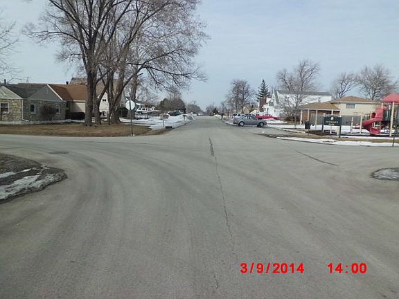 3rd image of 8125 S Oak Ave