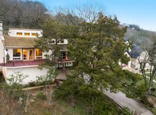 806 Shadyridge Dr, Cedar Hill, TX 75104