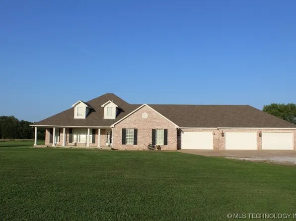 31155 S Yeagers St, Inola, OK 74036