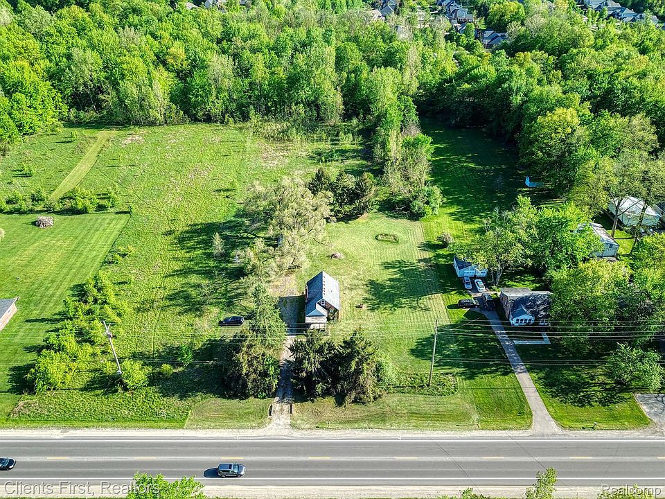 48375 Ford Rd, photo 12