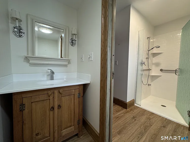 9 Lemay St — Photo 22