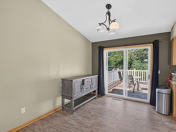 5th image of 2025 23rd Ln SE