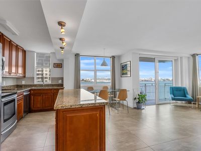 770 Claughton Island Dr APT 815, Miami, FL, 33131