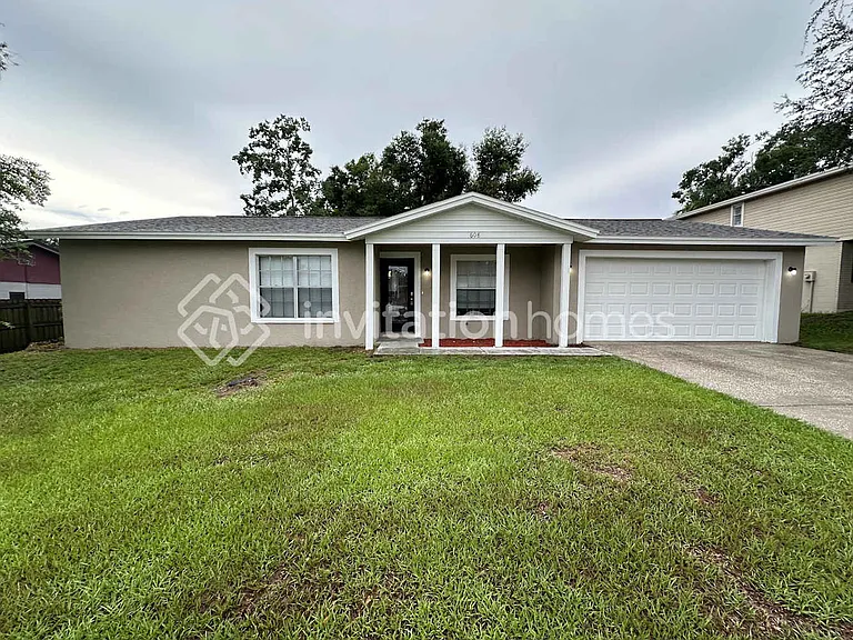 608 Valley Hill Dr — Photo 1
