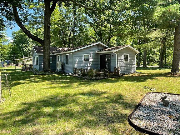 5th image of 330 N Henderson Lake Dr