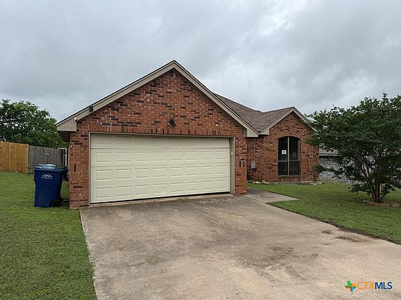 2nd image of 117 Benjamin Cir