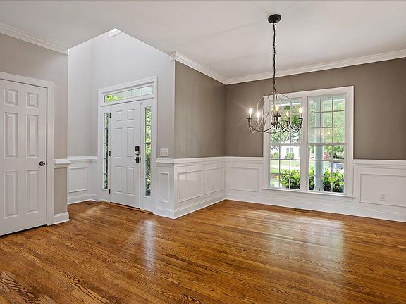 4th image of 4725 Linaria Ln
