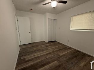 8905 S Gate Ave #H, South Gate, CA 90280