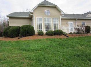 119 W Brick Walk Ct, Mocksville, NC 27028