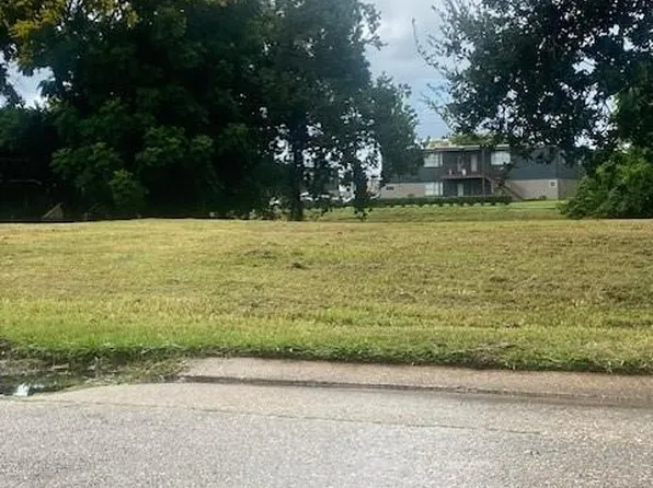 496 Fairfield Ave, Gretna, LA 70056