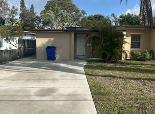 2643 Grant St, Hollywood, FL 33020