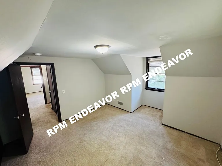 1172 June Ave — Photo 14