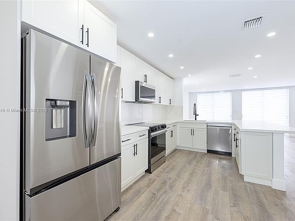 3rd image of 4414 NW 97th Pl