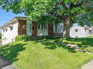 525 Palmer Rd, Conshohocken, PA 19428