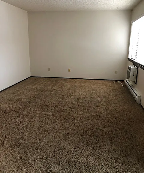 Alderwood Apartments — Photo 9