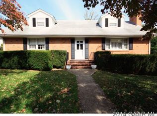 902 Ridgecrest Cres, Staunton, VA 24401