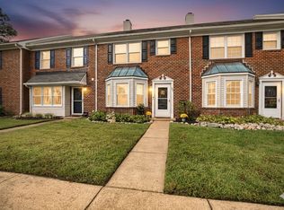 105 Choisy Cres, Yorktown, VA 23692