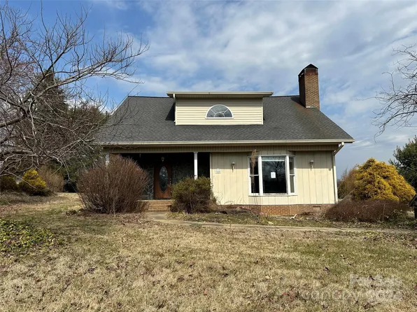 3680 Liledoun Rd, Taylorsville, NC 28681