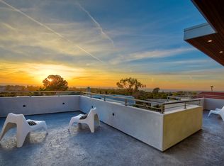 303 Hillcrest Dr, Encinitas, CA 92024