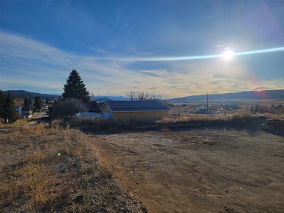 2nd image of LOT 16 N Holland St #18