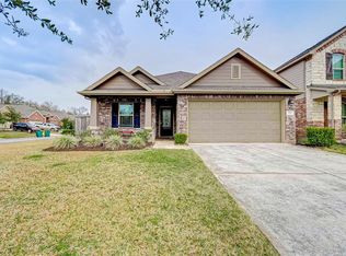 712 Oak Circle Ct, Conroe, TX 77301