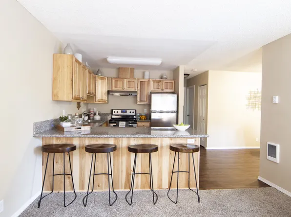 Oak Vale Apartments