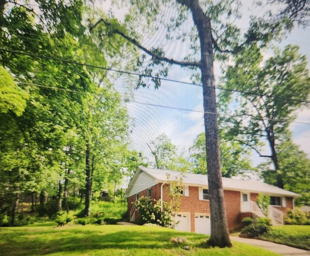 Building Photo - 312 Signal Mountain Blvd