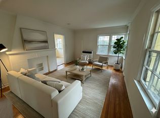 5767 San Vicente Blvd #5767, Los Angeles, CA 90019