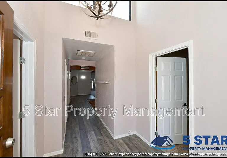 3212 Canyon Point Ln — Photo 5