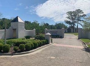 10230 Amelia Flower Ln, Baton Rouge, LA 70810