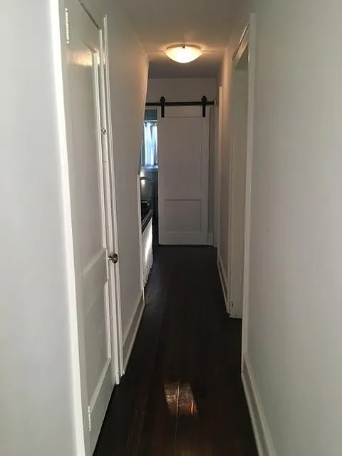 11 Willow St — Photo 4