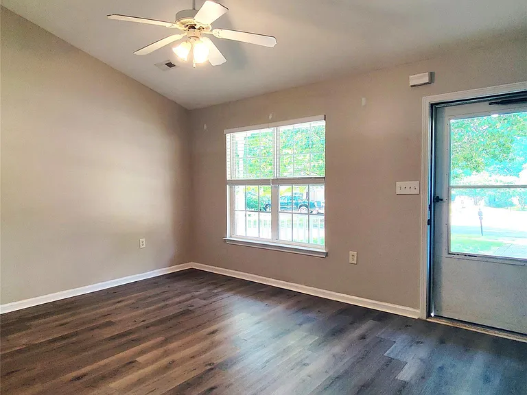 1501 Bear Brook Dr — Photo 5