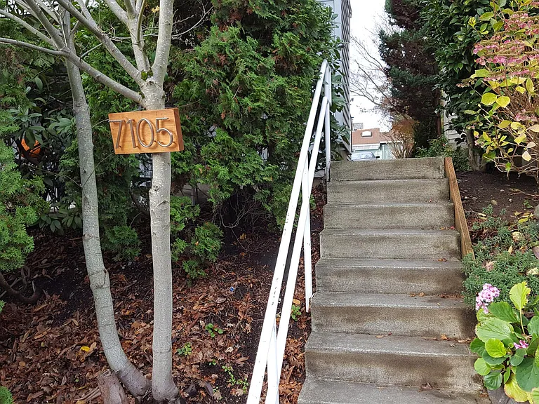 7105 Linden Ave N — Photo 15