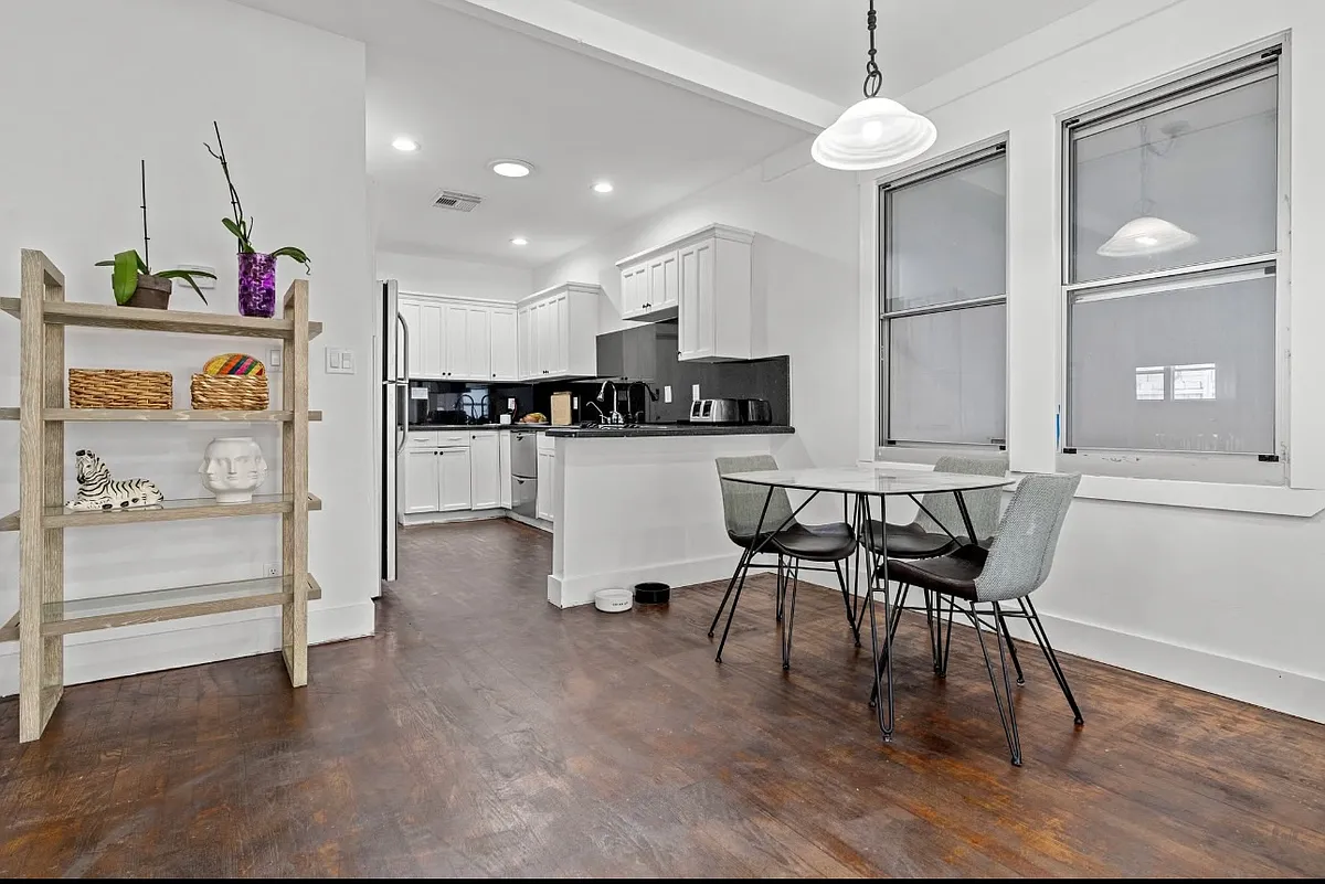 Building Photo - 512 El Prado #B