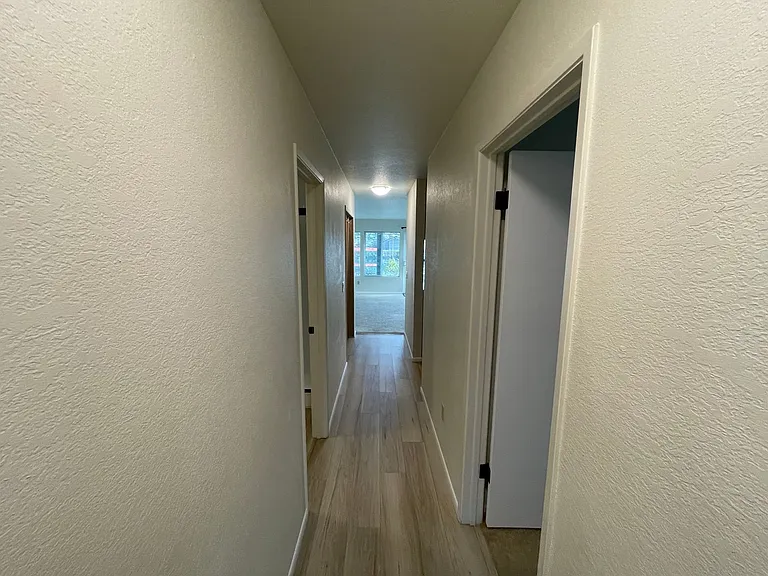 2001 Skyline Way #105 — Photo 9